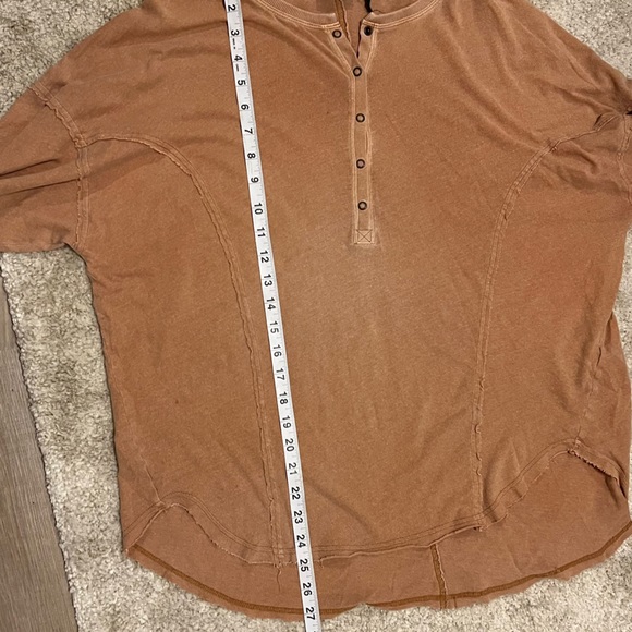 Urban Outfitters Oversized Henley Top - Picture 9 of 10